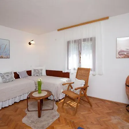 Beach House Wild Paradise Silba